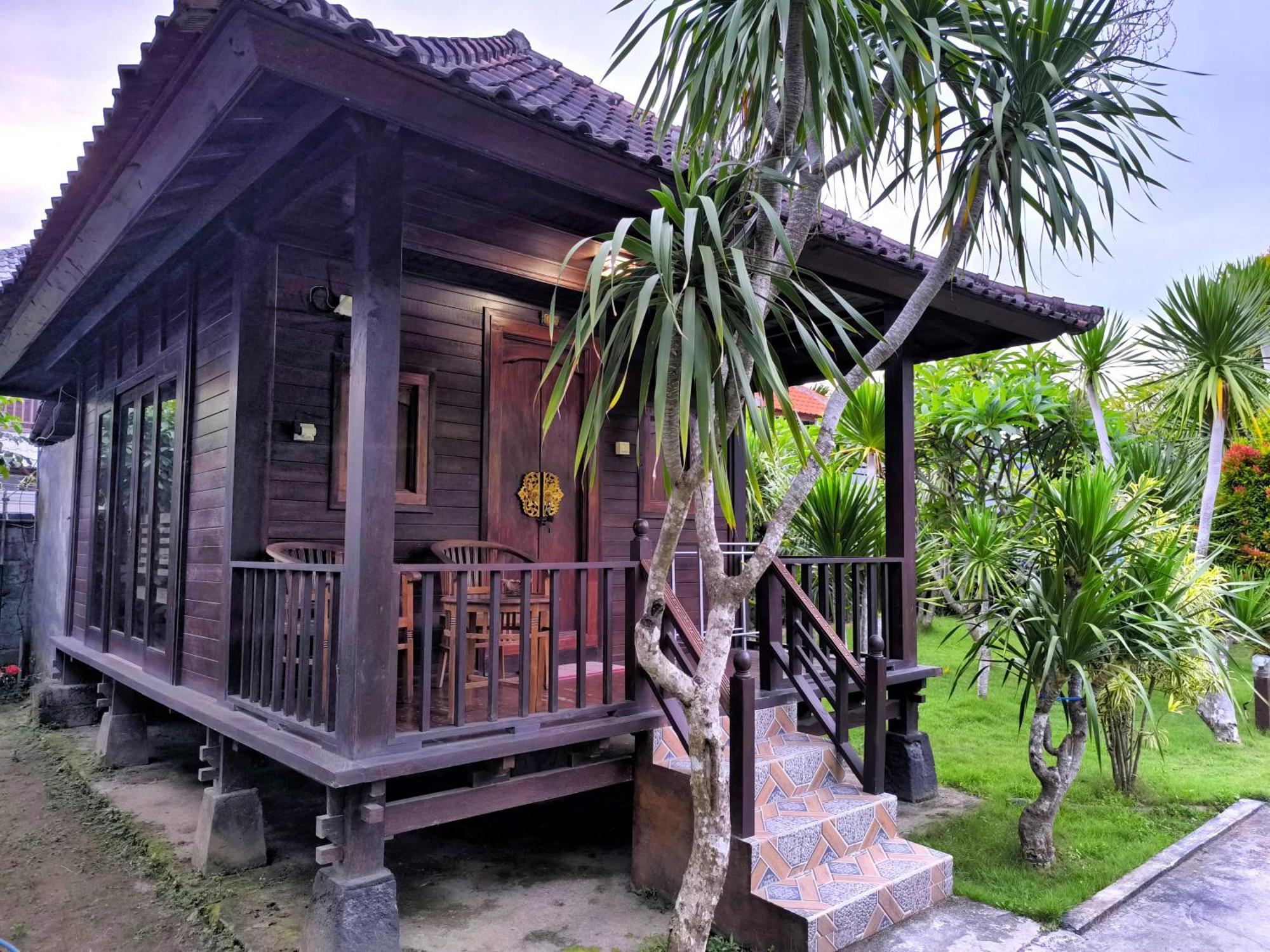 Puri Soka Lembongan By Abm Hotel Nusa Lembongan  Exterior photo